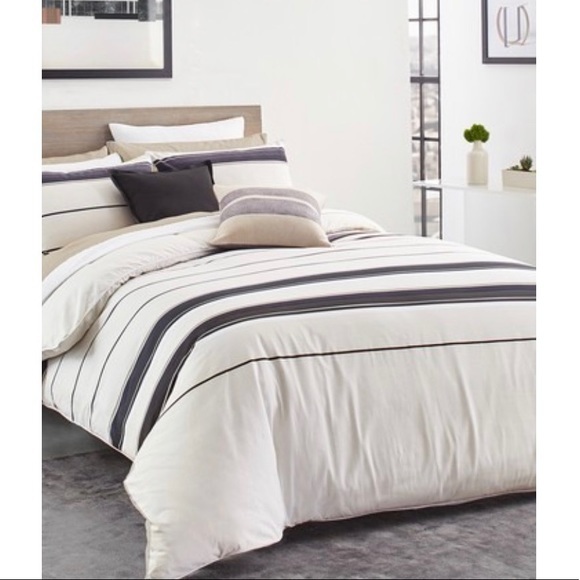 NIB Lacosté Avoriaz Taupe 3PC Duvet Set - Picture 1 of 7